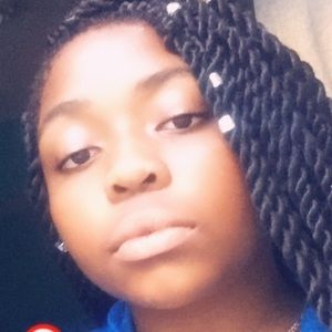 Meet your Posher, Kimi